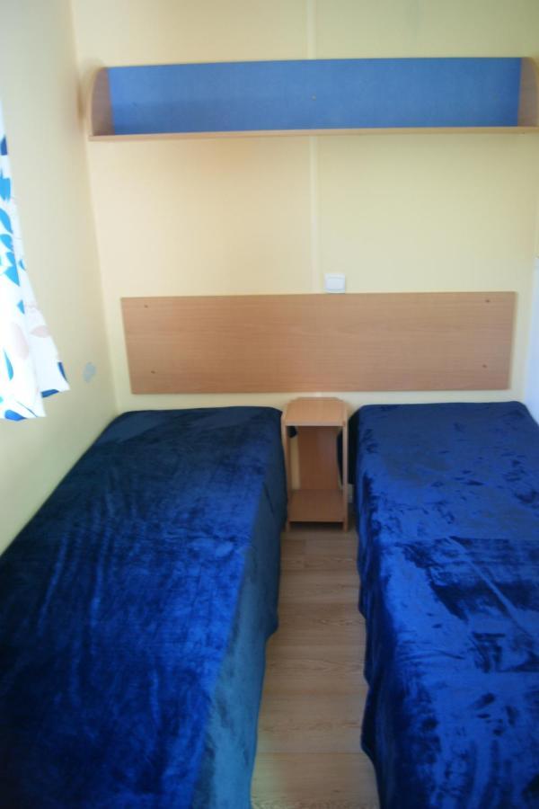 Camping Le Chambron Condorcet Exteriör bild